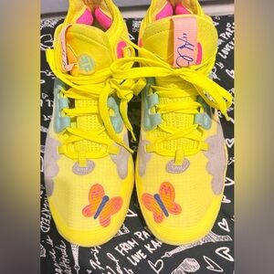 Adidas bosst harden vol. 5